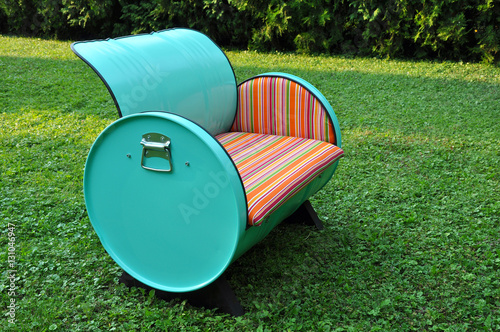 Oil drum seat