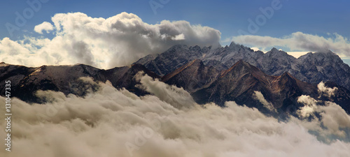 Fototapeta Naklejka Na Ścianę i Meble -  Tatras in clouds
