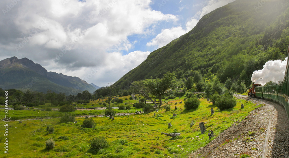 Fototapeta premium Railroad in National park