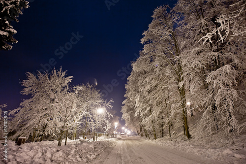 Mroźna zimowa noc w Muszynie w górach. Frozen winter night in the mountain in Muszyna - Poland. 