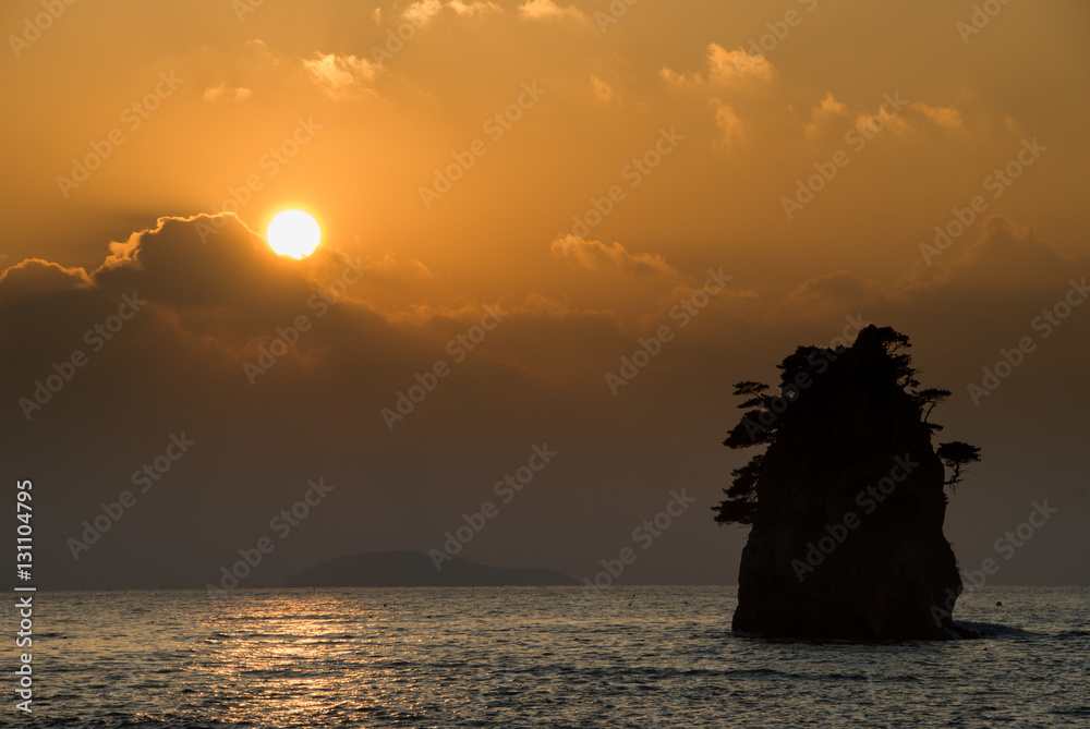 silhouette of sunset at anmyeondo2