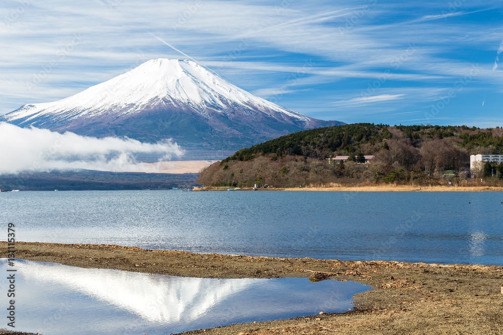 Mt.Fuji and Lake Yamanakako.The shooting location is Lake Yamanakako, Yamanashi prefecture Japan.