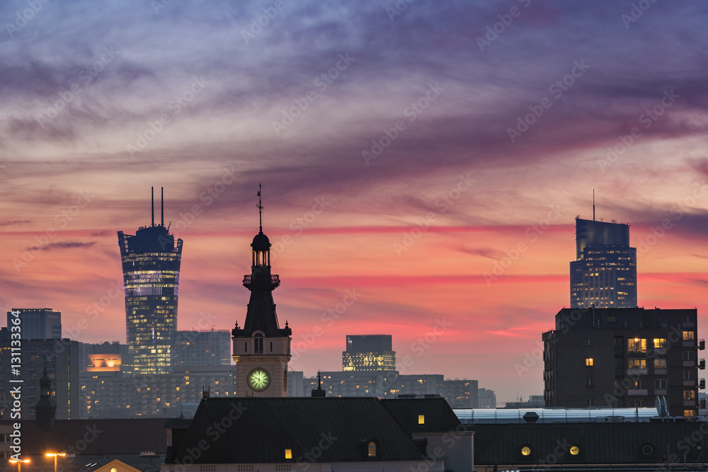 Fototapeta premium Zachód słońca nad Warszawą