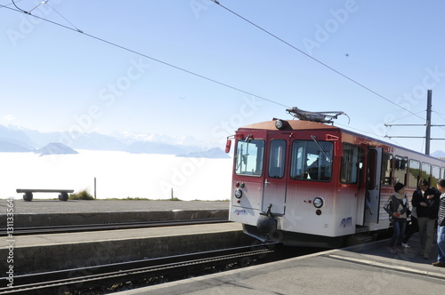 Schweiz: Auf der Rigi Kulm ist man oft über dem Nebelmeer im Unterland