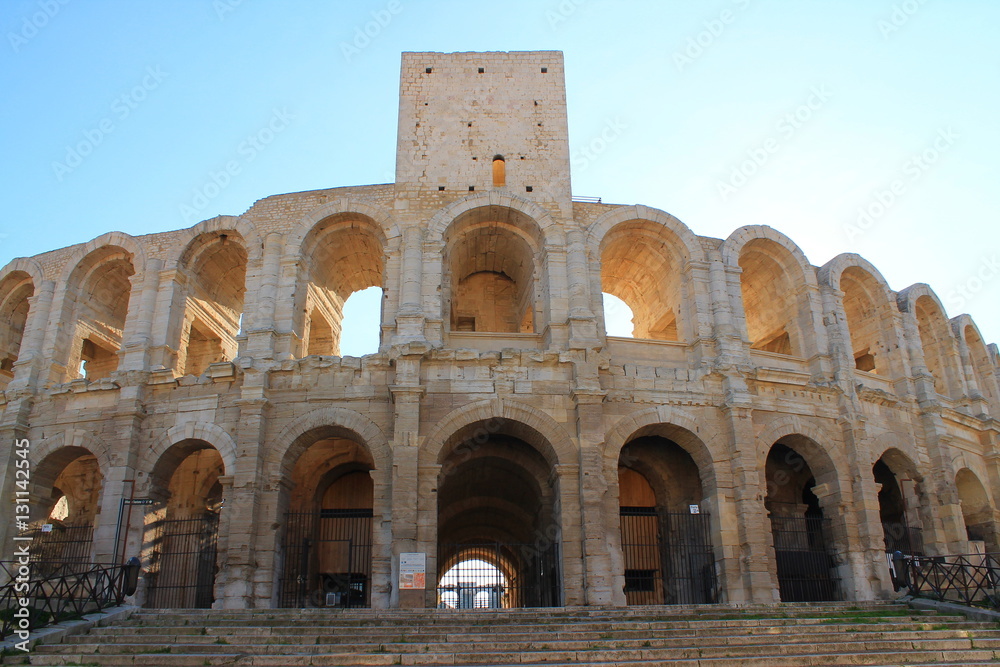Fototapeta premium Arles Arena, miasto sztuki i historii