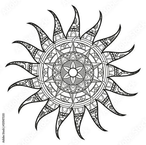 Vector illustration of a black and white mandala sun for coloring book, sole mandala in bianco e nero da colorare vettoriale