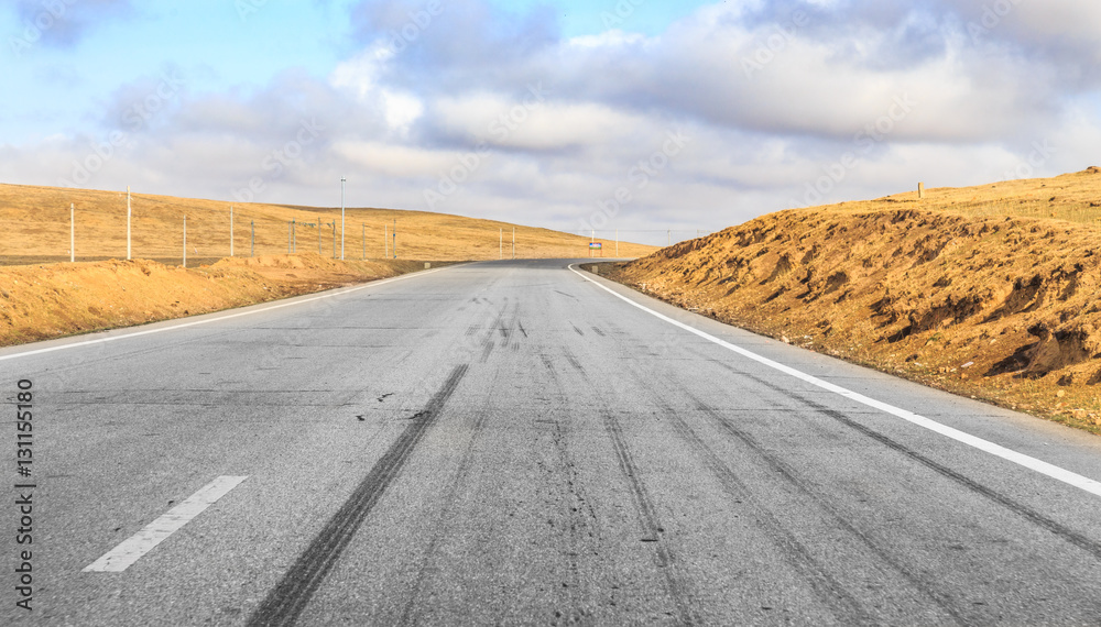 Naklejka premium prairie road