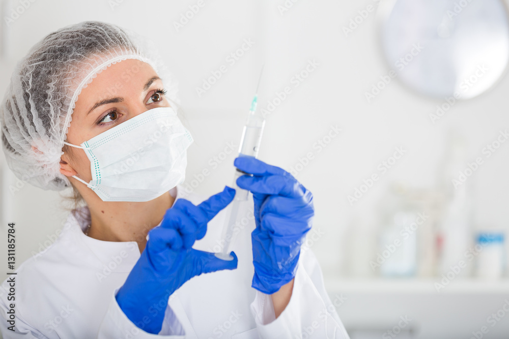 Naklejka premium Nurse making injection