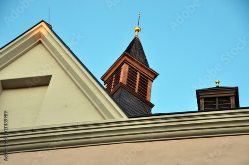 Dachtürmchen auf dem Collegium Maius - Hauptgebäude der Alten Universität in Erfurt photo