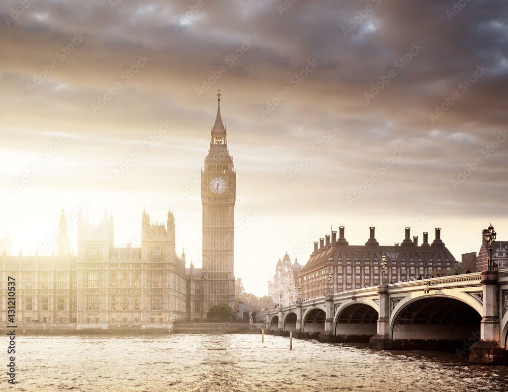 Naklejka premium Big Ben and Westminster at sunset, London, UK