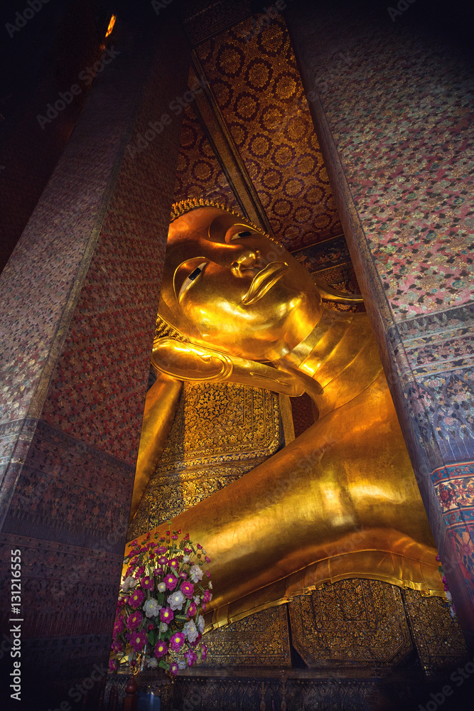 The most beautiful reclining Buddha in Thailand