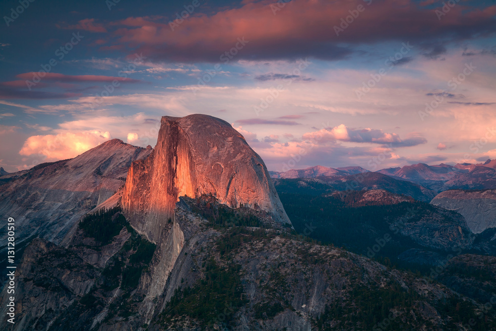 Fototapeta premium Halfdome Sunset Yosemite California