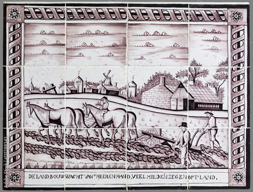 Dutch tile from the 16th to the 18th century photo