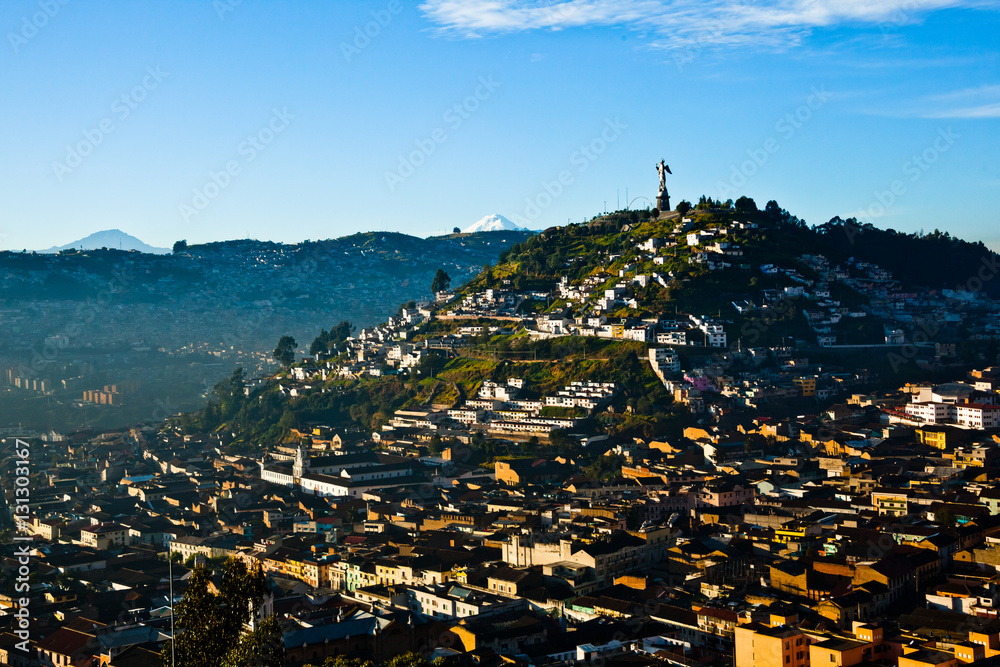 Fotografie View of El Panecillo