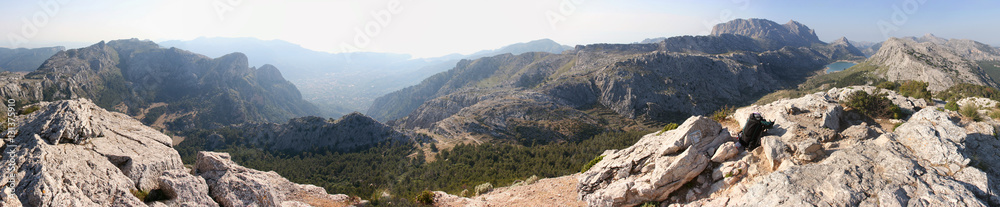 Embassament de Cuber on the Ruta de Pedra en Seco hike (GR221), Mallorca, Spain Embassament de Cuber on the Ruta de Pedra en Seco hike (GR221), Mallorca, Spain