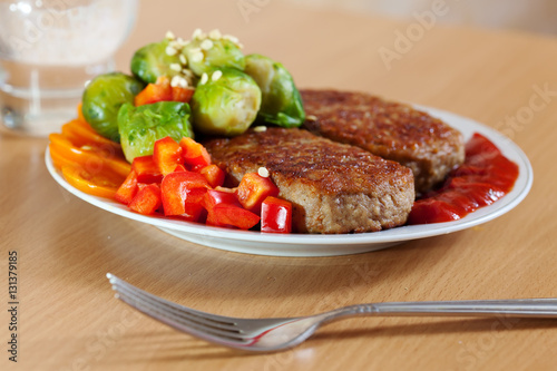 fried beefsteak and vegetables