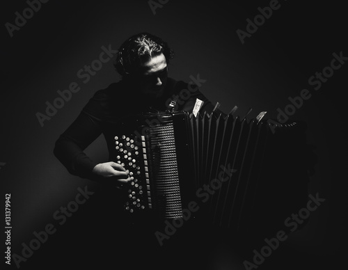 Canvastavla Accordion Player in Black and White