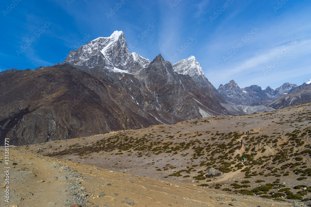 Trekking trail from Dingboche to Lobuche village, Everest region