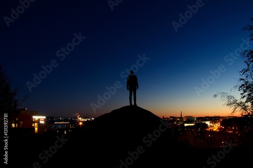 Fototapeta Naklejka Na Ścianę i Meble -  Person auf Gipfel