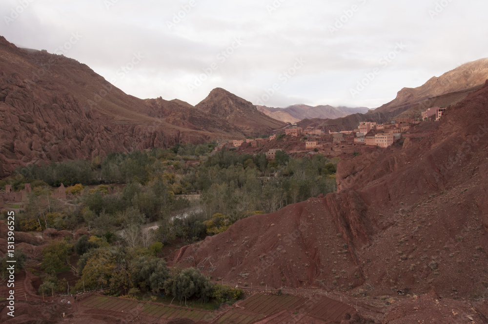 Montañas rojas de Marruecos Montañas rojas de Marruecos