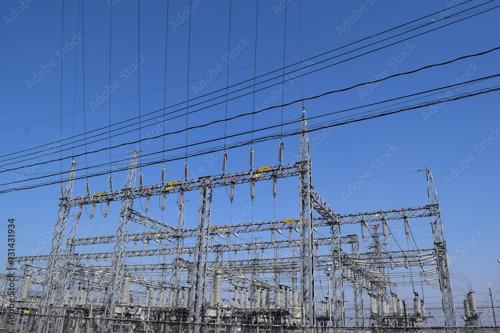 変電所 変電所