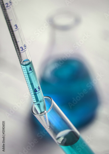 Laboratory glassware