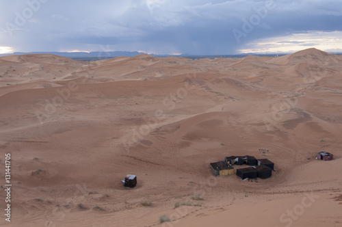 Campamento Berebere en el desierto, Marruecos 