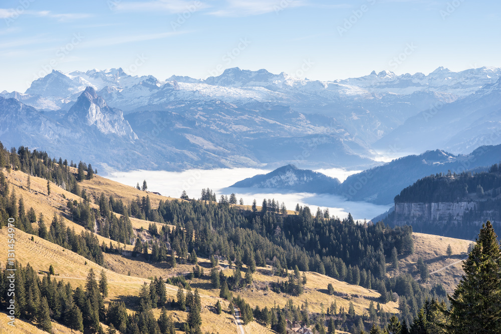 Blick von der Rigi in den Schweizer Alpen