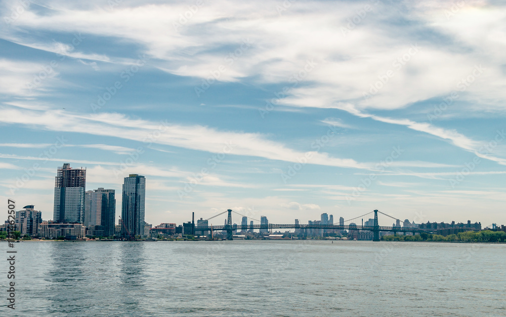 Fototapeta premium Uptown Manhattan skyline New York. Splittoned image.