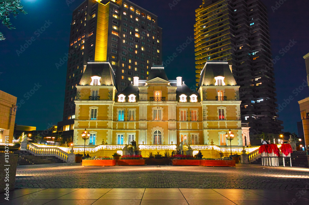 Naklejka premium 恵比寿ガーデンプレイスの夜景