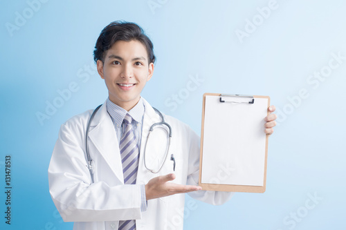 doctor show clipboard to you