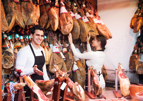 sellers at the store jamon