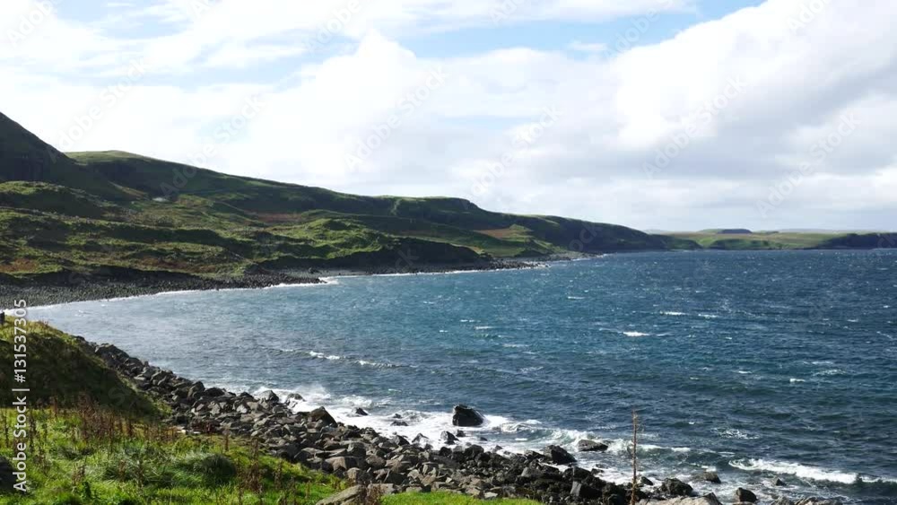 Beautiful landscape view of mountain, sea and sky around isle of skye, Highland, Scotland, United Kingdom
Beautiful landscape view of mountain, sea and sky around isle of skye, Highland, Scotland, United Kingdom
