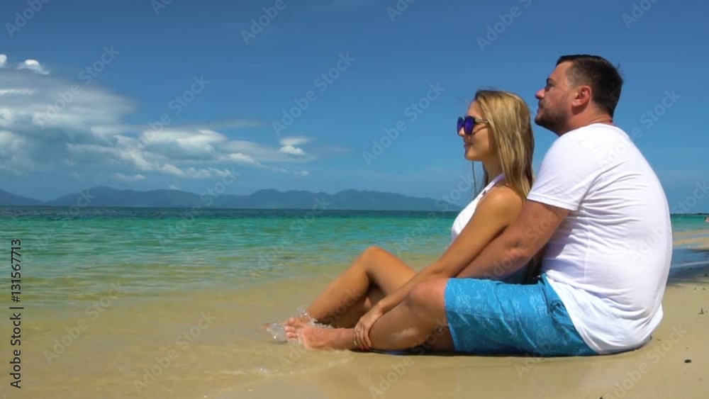 Romantic Couple Kiss on the Beach Romantic Couple Kiss on the Beach