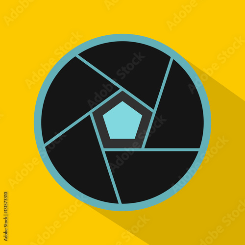 Photographic lens icon. Flat illustration of photographic lens vector icon for web