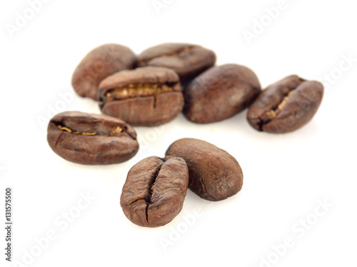 roasted coffee beans isolated in white background cutout