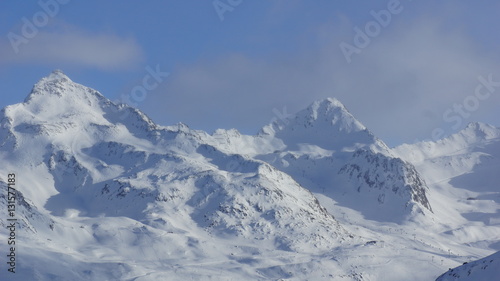 schöner Winter und viel Schnee im Skigebiete am Hochgurgl im Oetztal