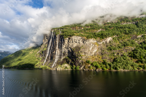 Geirangerfjord mit Wasserfall Sieben Schwestern