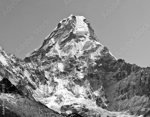 Ama Dablam - Nepal (black and white)