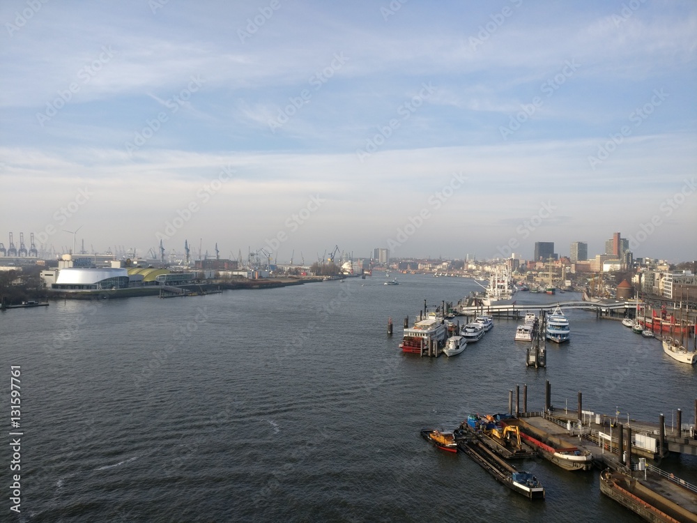 Aussicht, von der Elbphilharmonie, über den Hamburger Hafen