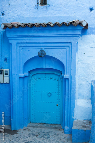 Chefchaouen door architecture © Mauro Rodrigues