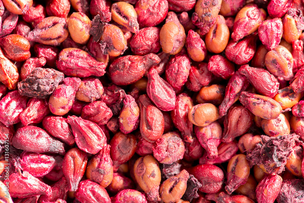 Semi di uva rossa per la produzione di olio biologico