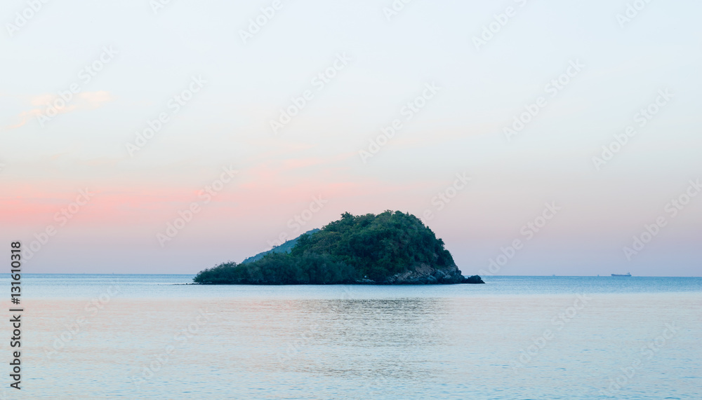 beach sea water is clear and the evening sky.