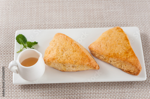Honey scone