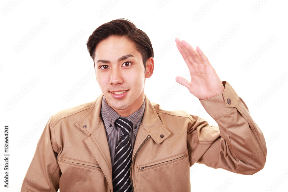 ガッツポーズの宅配人
