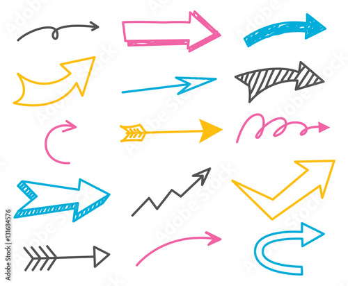 Arrow doodle set