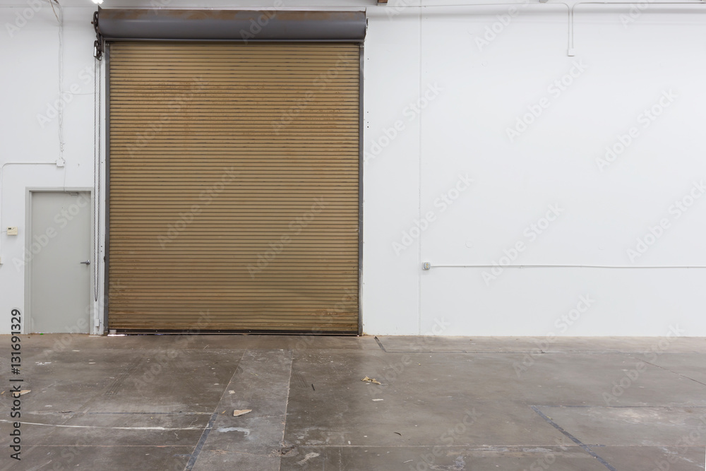 Warehouse door 