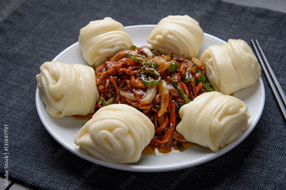 Foto Stock gochu japchae, Stirfried chinese Chili Peppers and Pork