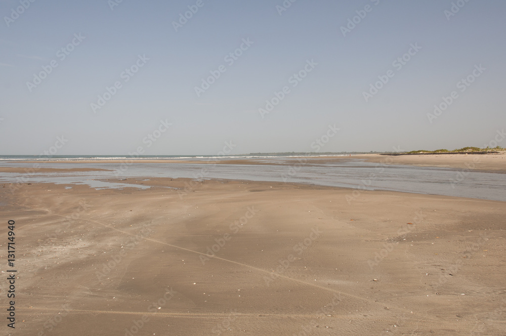 Playa paradisíaca de Gambia