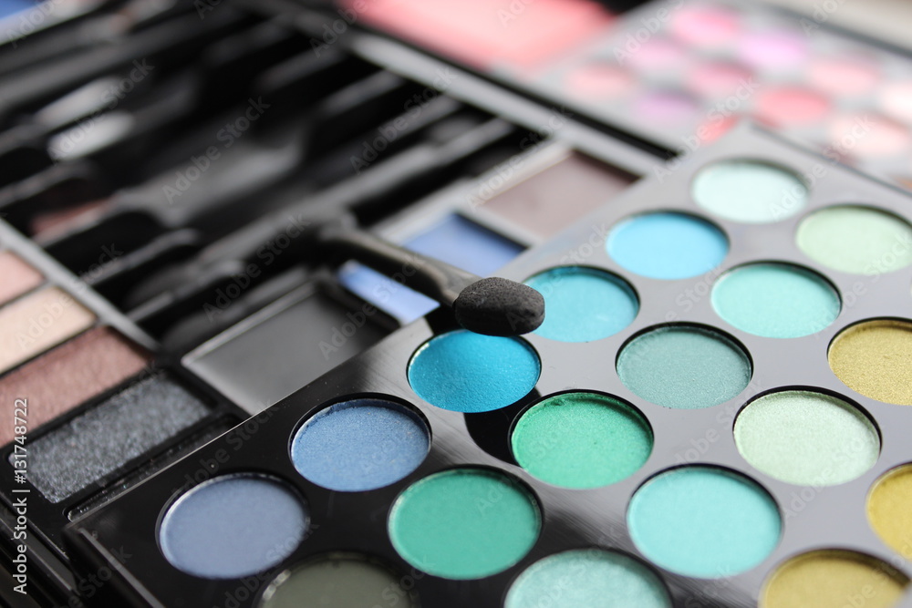 Naklejka premium pallete of make up